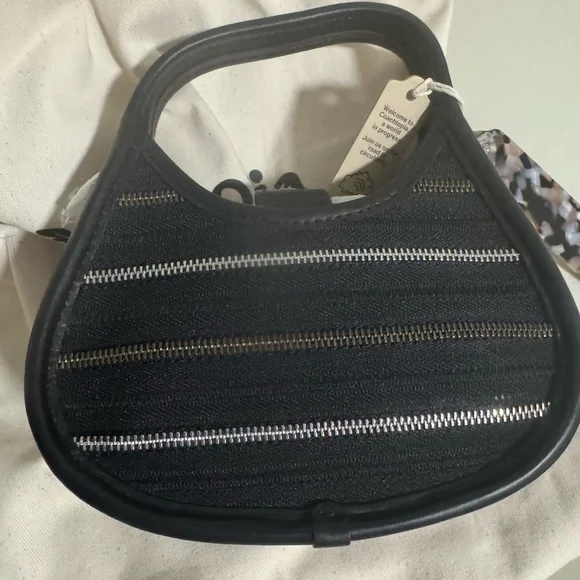 Coach mini zipper ergo - Picture 4 of 4